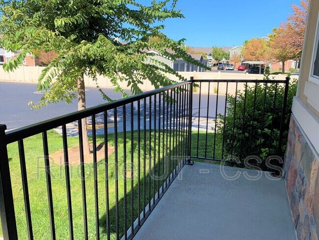 Building Photo - 13567 S Florenza Way
