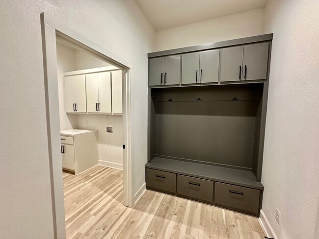 Building Photo - Refined Living in Preston Manor | Stunning 4/3/2 With Elevated Finishes