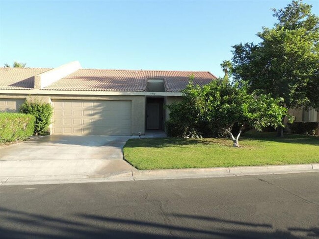 Building Photo - 79430 N Sunrise Ridge Dr
