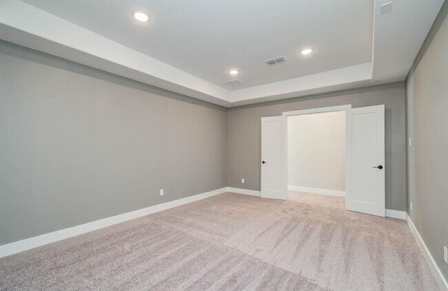 Building Photo - 7410 Pecan Brk Ln