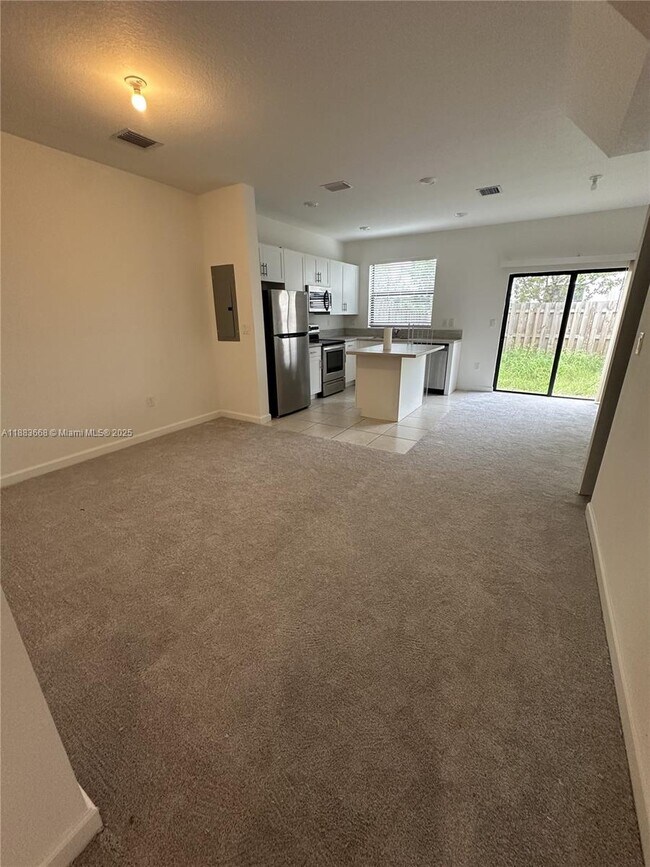 Building Photo - Northeast 3rd Place, North Miami Beach, FL 33179 - 3 BR 3 BA townhouse