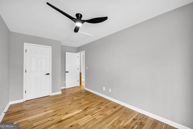 Building Photo - 106 Degrandis Ln NE