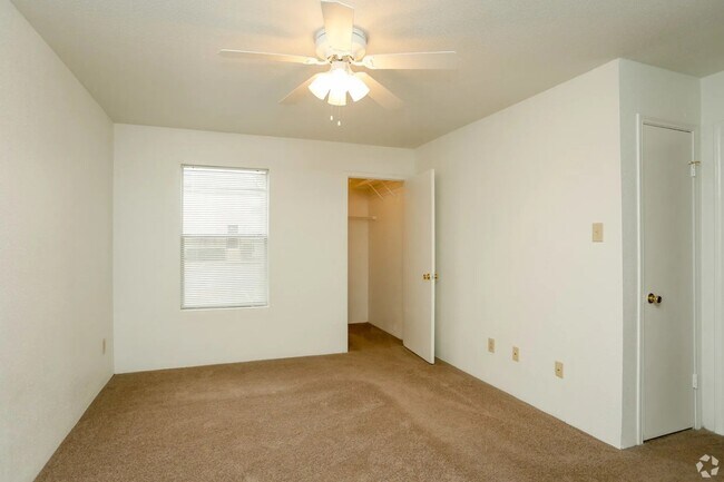 Building Photo - 16700 Kuykendahl Rd