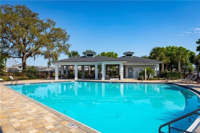 Building Photo - 17004 Gathering Pl Cir