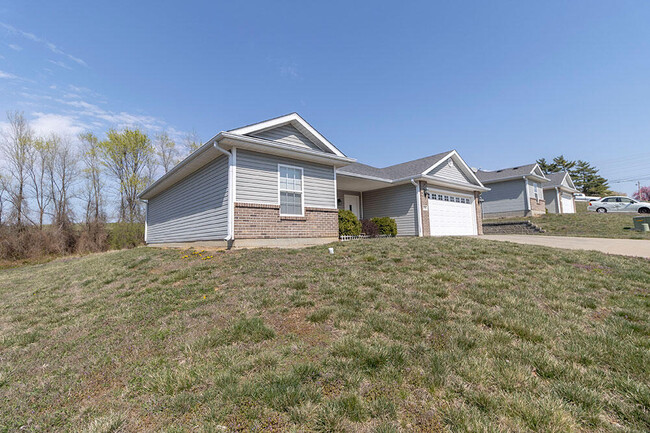 Building Photo - 4709 Dehaven Dr