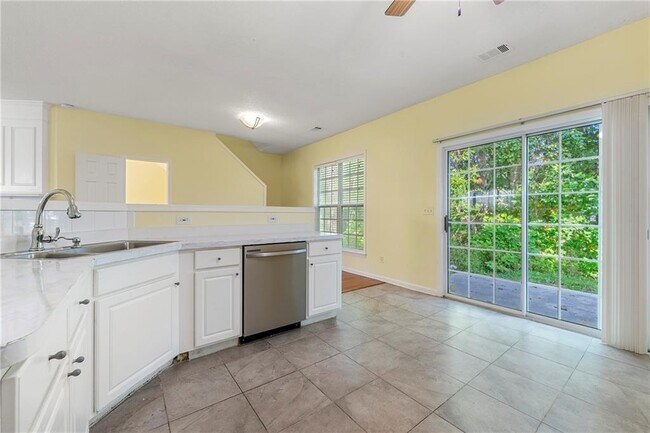 Building Photo - 3345 Oxwell Dr NW