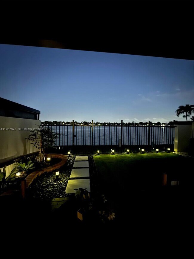 Building Photo - 19217 NW 64th Ct