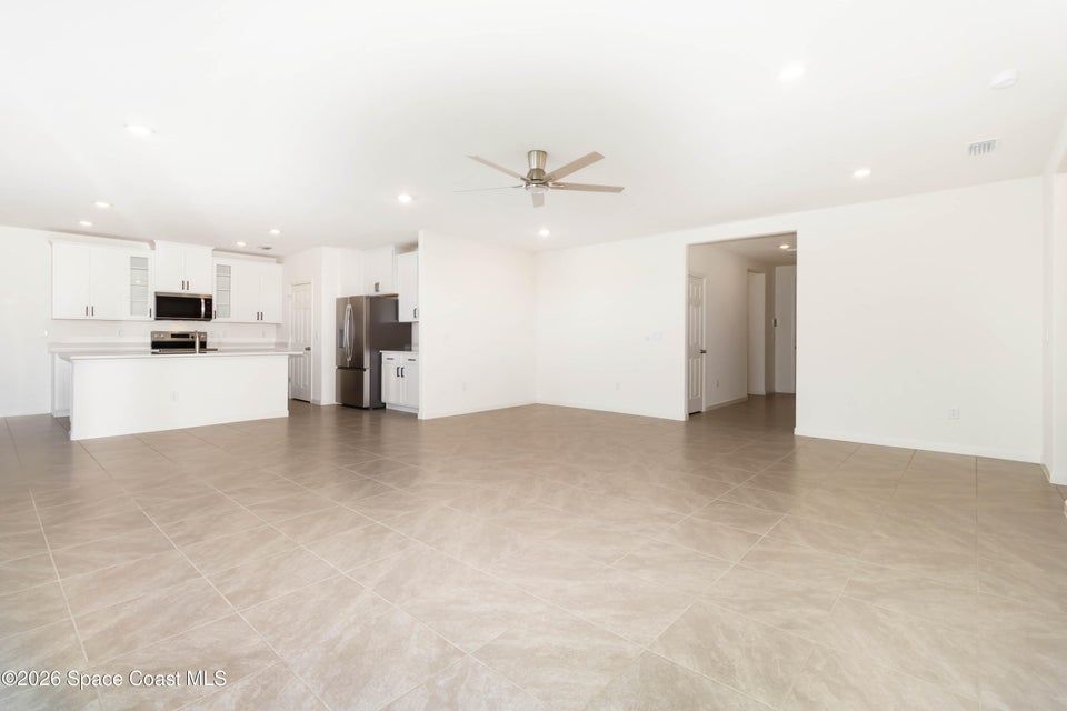 Building Photo - 5072 Alabaster Dr