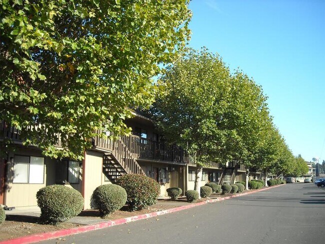 Building Photo - 4201 E 4th Plain Blvd