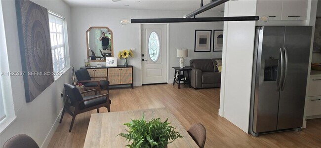 Building Photo - 20523 SW 92nd Pl