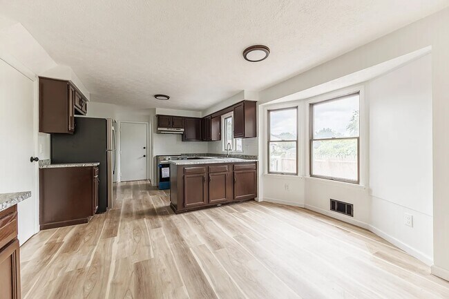 Building Photo - 99 Forest Meadow Trail