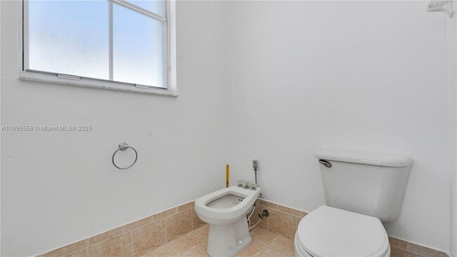 Building Photo - 17994 NW 87th Pl