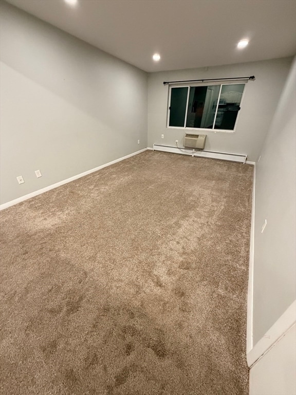 Building Photo - 74 Beach St