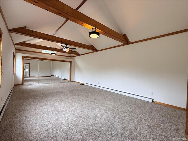 Building Photo - 19 Quartz Ln
