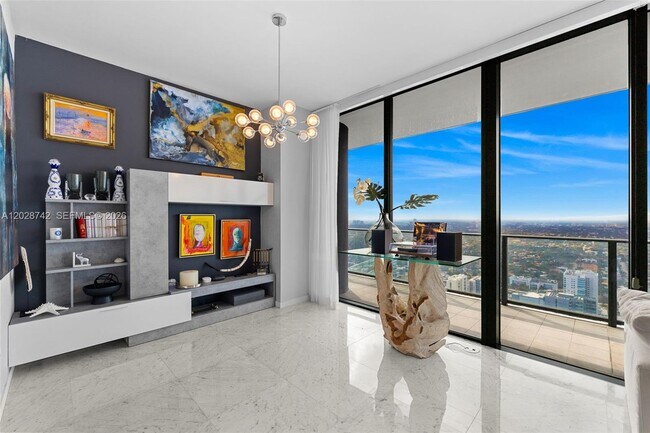 Building Photo - 1000 Brickell Plaza