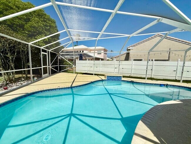 Building Photo - 10579 Pebble Cove Ln
