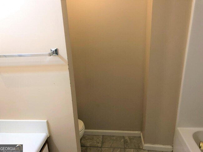 Building Photo - 39 Emmett Freeman Rd