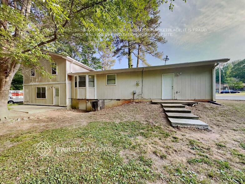 Building Photo - 125 Trace Dr