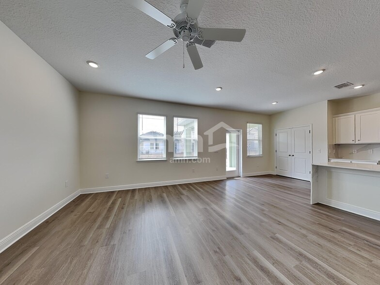 Building Photo - 4759 Tributary Ln