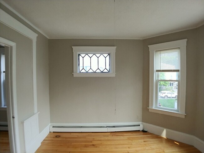Building Photo - 76 Townsend St