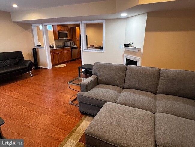 Building Photo - 5802 Telluride Ln