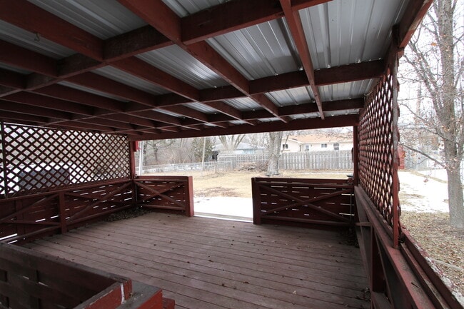 Building Photo - Beautiful 3 BD Home Available Soon!
