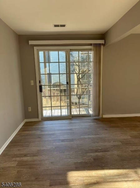 Building Photo - 95 Jamestown Rd