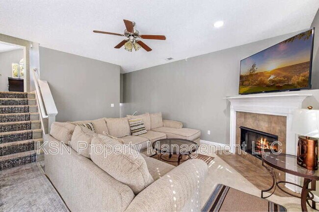 Building Photo - 13 Orchid Ln