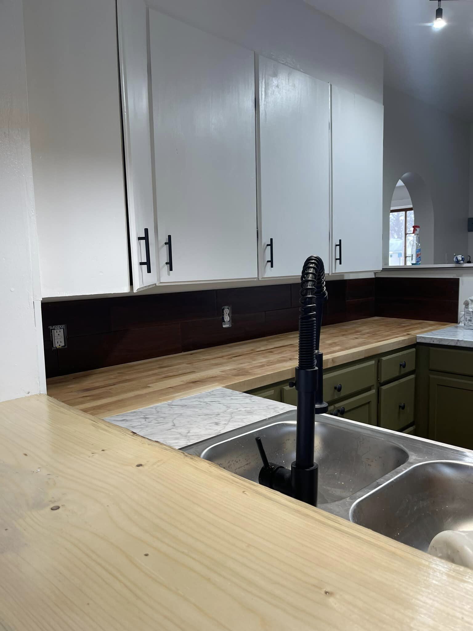 Building Photo - 308 5th St