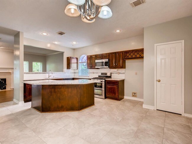 Building Photo - 1406 Westray Ct