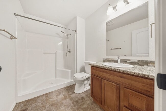 Building Photo - 1512 SE 117th Ave