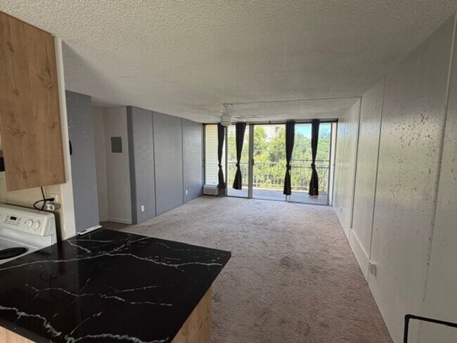 Building Photo - Beautiful Setting for this Two Bedroom, One Bath Unit Only Minutes Away from Wheeler AB and Schof...