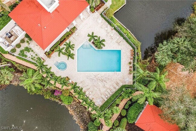 Building Photo - 1540 Clermont Dr