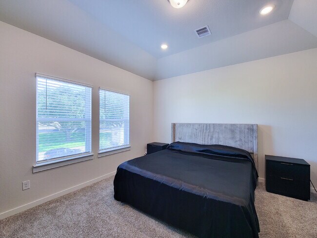 Building Photo - 3 Bed Home for Rent in Park Row Village West | Houston TX 77084