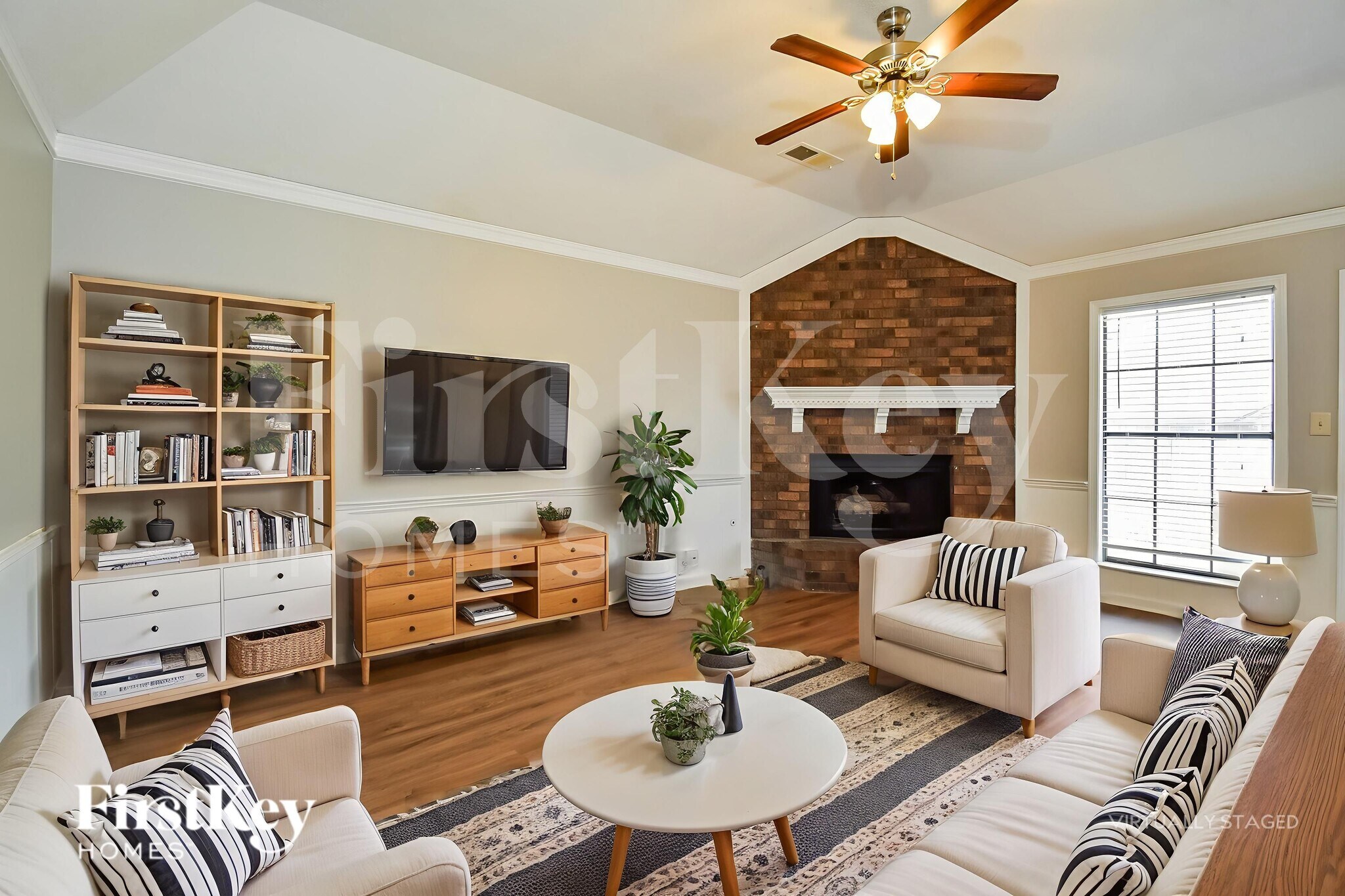 Building Photo - 7600 Lowrance Rd