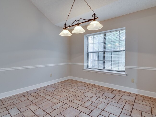 Building Photo - Spacious 3BR/2BA Bartlett rental home in GREAT location!