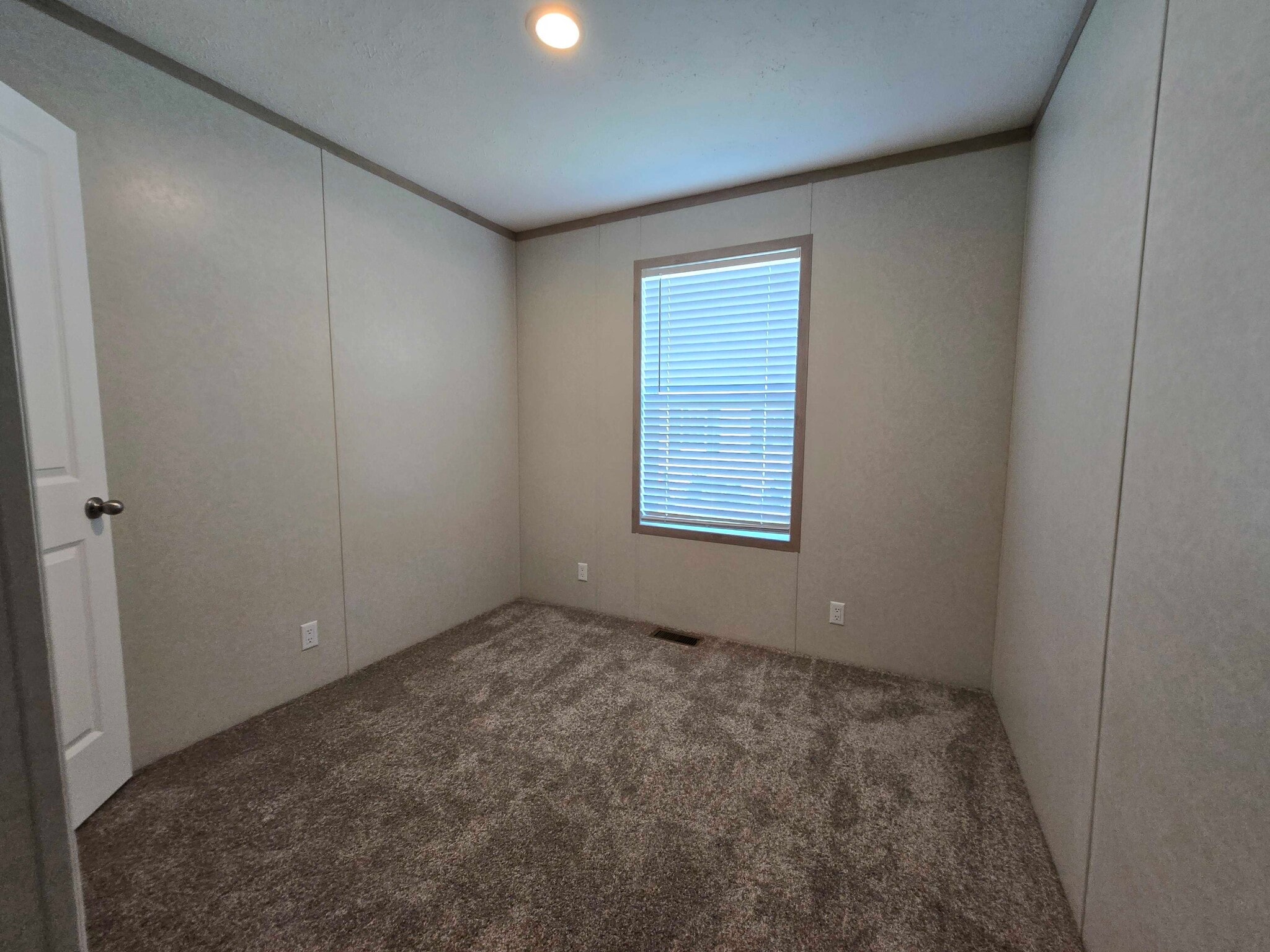 Building Photo - 52705 Van Buren Dr