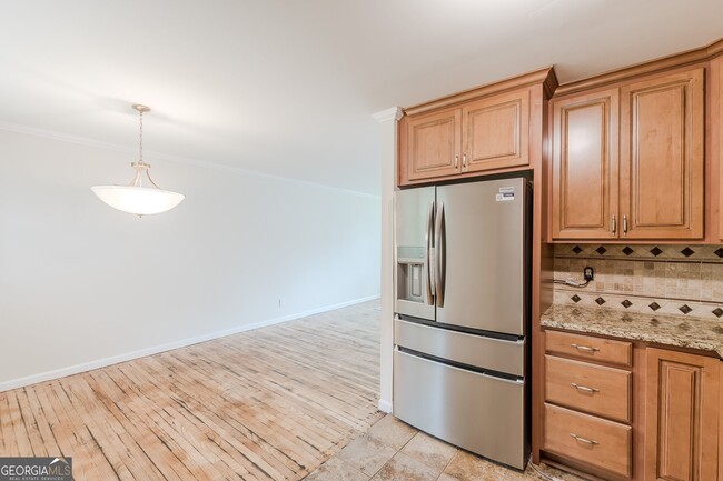 Building Photo - 1435 Cedar Creek Ln