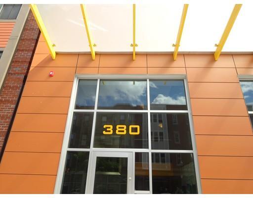 Building Photo - 380 W Broadway