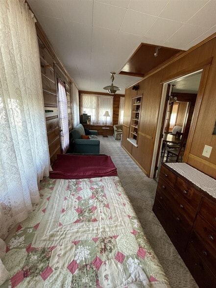 Building Photo - 8 Nancy Ln