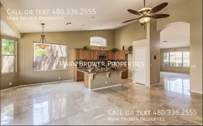 Building Photo - 6082 W Dublin Ln