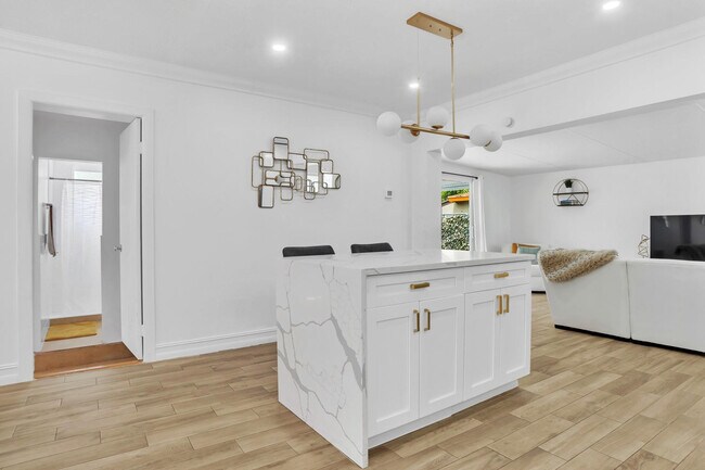 Building Photo - 2007 Northridge Rd