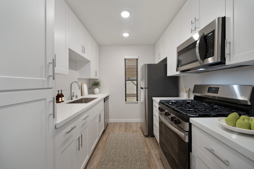 Building Photo - Park West Village Apartments