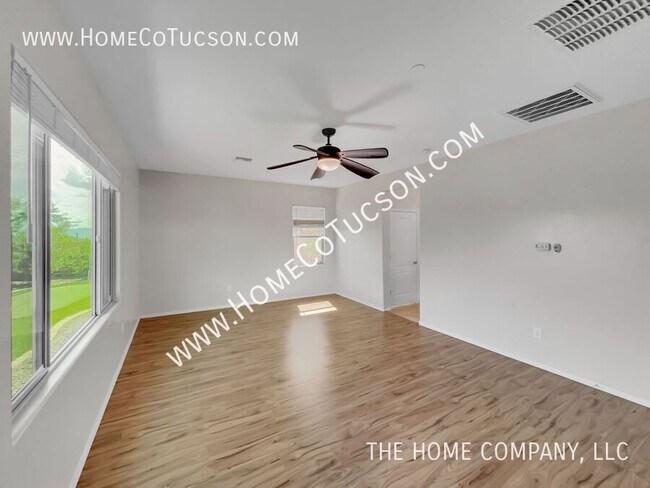 Building Photo - 11500 N Vista Ranch Pl