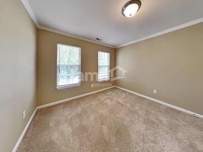 Building Photo - 8413 Astwell Ct