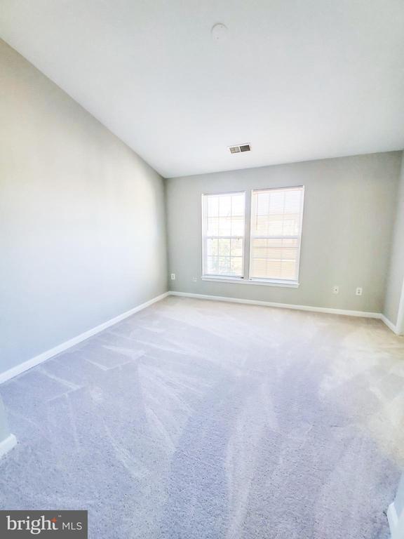 Building Photo - 7130 Fox Harbor Way