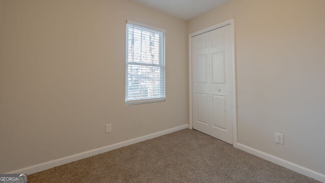 Building Photo - 6218 Creekford Ln