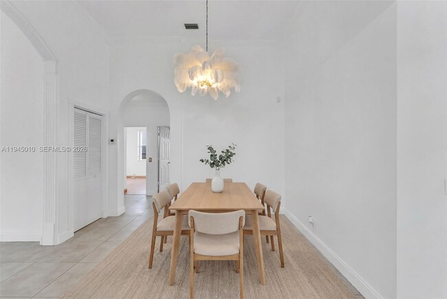 Building Photo - 13296 SW 54th Ct