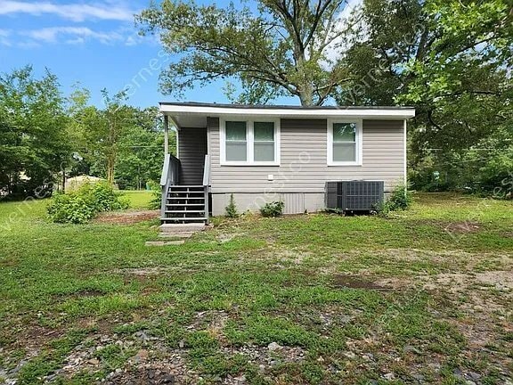 Building Photo - 4996 West St