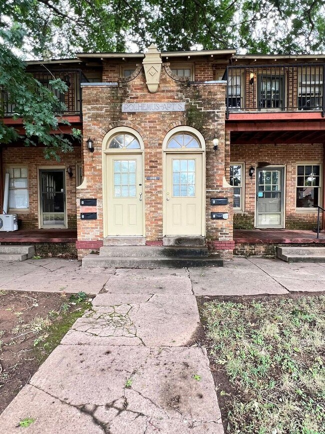 Building Photo - 1679 Speedway Ave